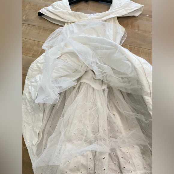 Amy Too! Girls eyelet off the shoulder puffer flower girl wedding dress - Picture 11 of 11